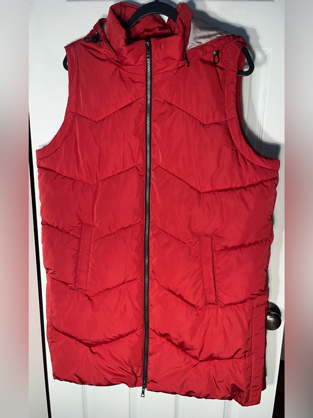 Nuage Women's Zip Front Hooded Long Puffer Vest Red Side Snap Size Large